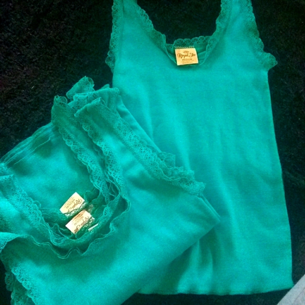 NWOT teal lace tank tops